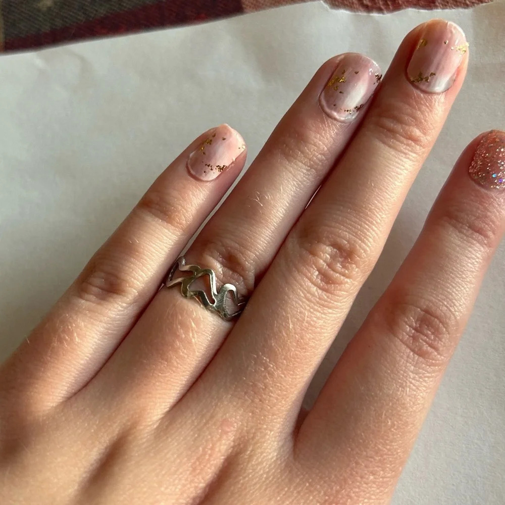 3/$20 Silver Tone Heart Love Multiple Patterned Circle Ring Size 5 - Picture 2 of 5